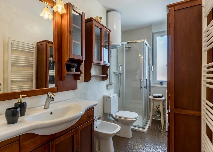 公寓 Seaside Penthouse With Hot Tub Sky Living