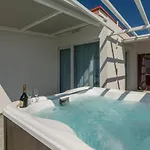 Apartman Seaside Penthouse With Hot Tub Sky Living *