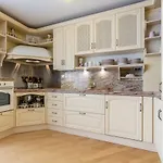 Seaside Penthouse With Hot Tub Sky Living Apartman